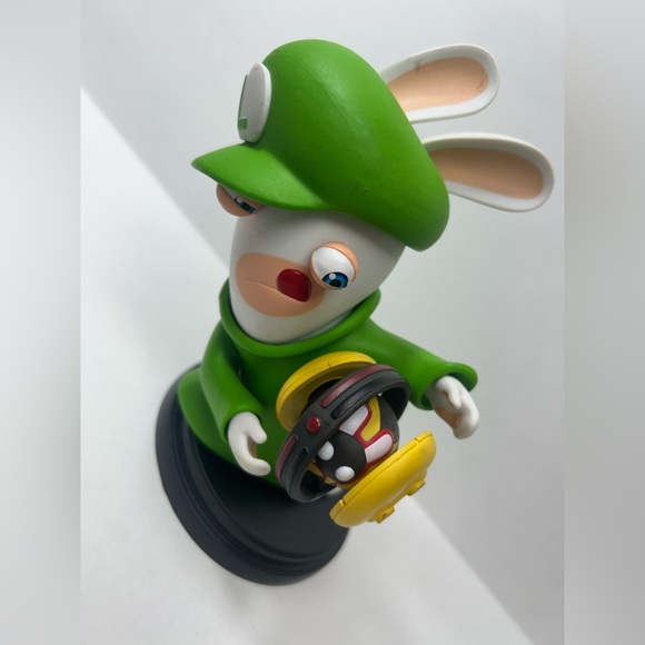 Mario + Rabbids Kingdom Battle - Rabbid Luigi Figure 🔫🤪 - Picture 7 of 14
